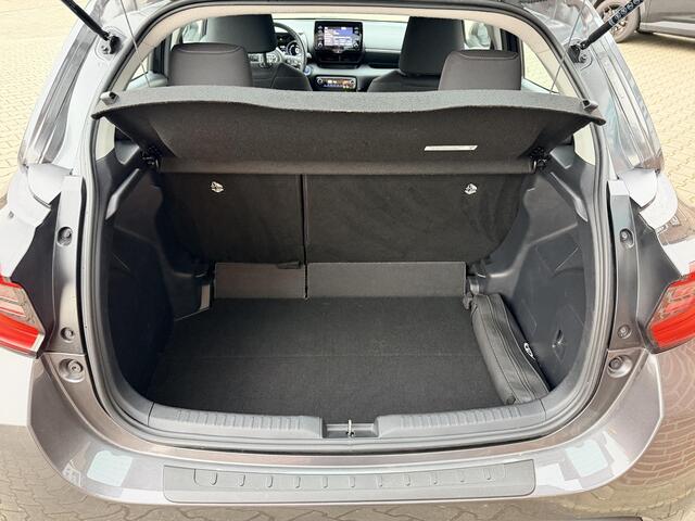 Toyota YARIS 1.5 Hybrid Dynamic *Stoelverwarming*Keyless*