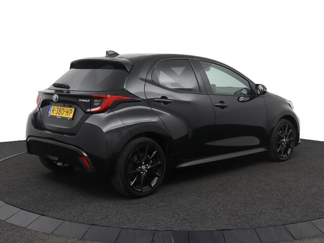 Toyota YARIS 1.5 Hybrid Executive | Premium pack | Panoramadak | Stuur en stoelverwarming | lederen bekleding |