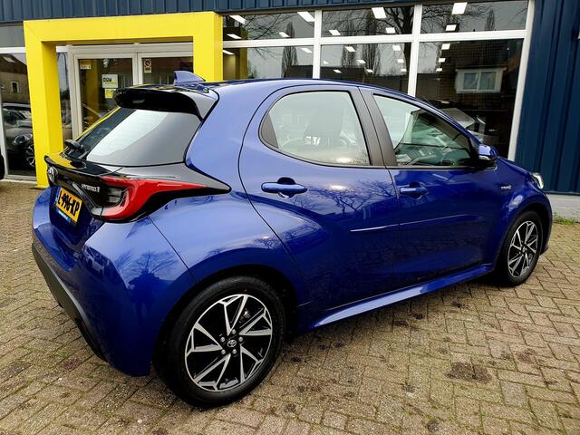 Toyota YARIS 1.5 Hybrid Dynamic All-in prijs!