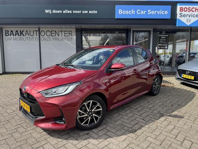 Toyota YARIS 1.5 Hyb. First Edition | Keyless | Camera | Navigatie