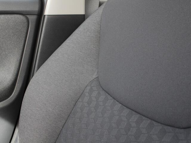 Toyota YARIS 1.5 Hybrid TeamNL Automaat | Carplay / Android Auto | Cruise | Clima | Camera | Lm-Velgen