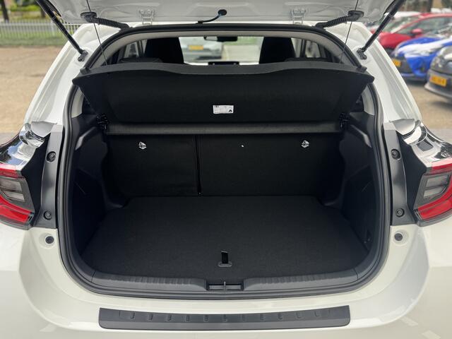 Toyota YARIS 1.5 Hybrid 115 Dynamic Apple/Android, Cruise control, Keyless entry