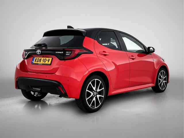 Toyota YARIS 1.5 Hybrid Launch Edition | Head-up display | Stoelverwarming |