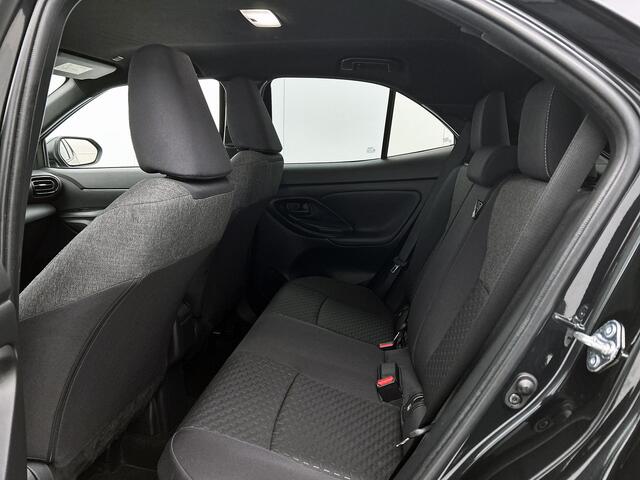 Toyota YARIS Cross 1.5 Hybrid 115 First Edition | BTW Voertuig | Stoelverwarming |