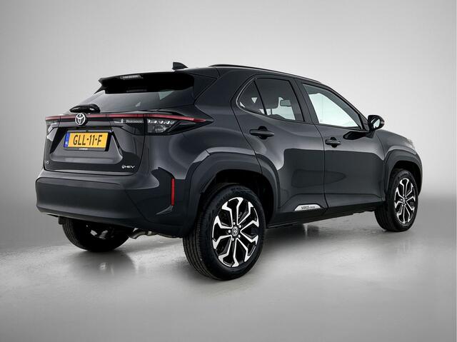 Toyota YARIS Cross 1.5 Hybrid 115 First Edition | Navigatie | Climate Control | ACC