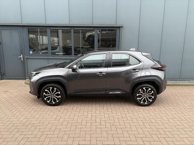 Toyota YARIS Cross 1.5 Hybrid First Edition KEYLESS/CAMERA/DODEHOEK/PDC/WINTERPACK