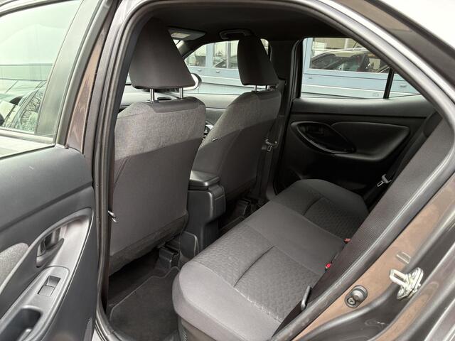 Toyota YARIS Cross 1.5 Hybrid First Edition KEYLESS/CAMERA/DODEHOEK/PDC/WINTERPACK