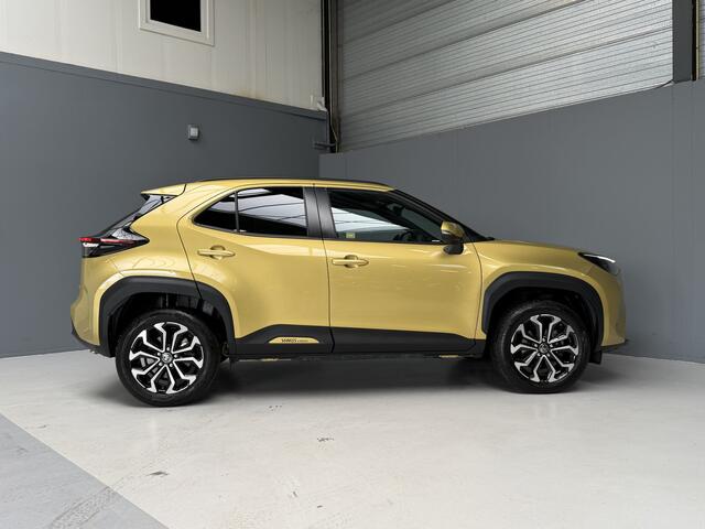 Toyota YARIS Cross 1.5 Hybrid Dynamic LED|DAB+|Camera|Cruise