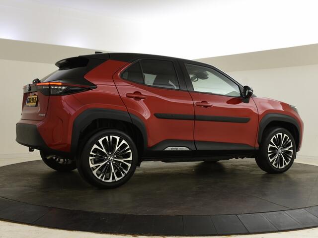 Toyota YARIS Cross 1.5 Hybrid Executive | 360 camera | Panoramadak | Head-up |