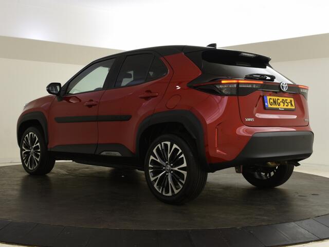 Toyota YARIS Cross 1.5 Hybrid Executive | 360 camera | Panoramadak | Head-up |