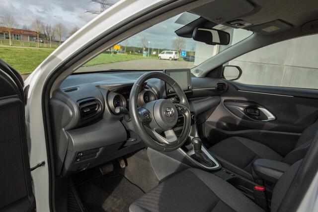 Toyota YARIS 1.5 Hybrid 115 Active