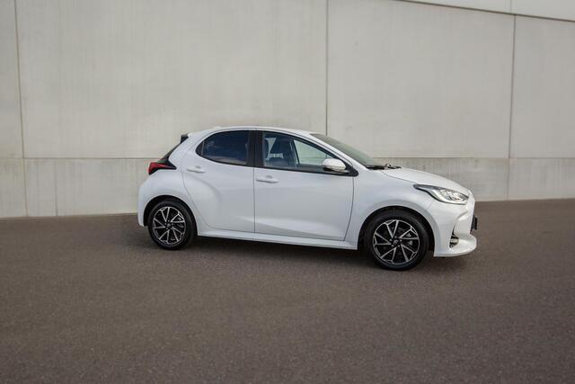 Toyota YARIS 1.5 Hybrid 115 Active