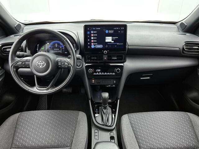Toyota YARIS Cross 1.5 Hybrid 115 Dynamic | BTW Voertuig | Stoel en stuurverwarming |