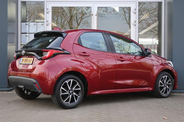 Toyota YARIS 1.5 VVT-I 125PK, Navi, Apple Carplay/ Android Auto, LED Verlichting, etc.