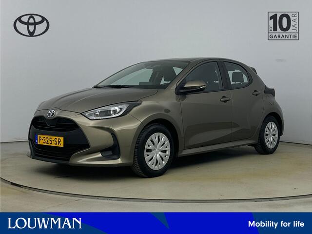 Toyota YARIS 1.5 Hybrid Active Carplay | NL-Auto | Dealeronderhouden | 2E Eig |