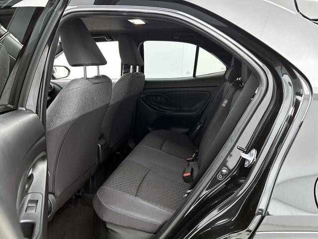 Toyota YARIS Cross Hybrid 115 Dynamic | Stuurwielverwarming | Stoelverwarming |