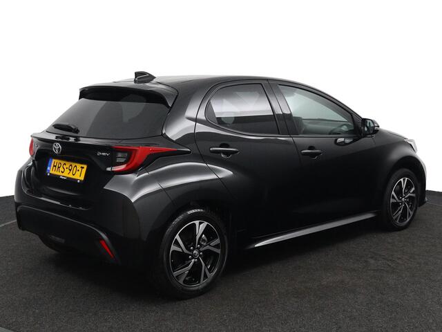 Toyota YARIS 1.5 Hybrid 115 Dynamic | Comfort Pakket | Direct Leverbaar | Origineel NL |