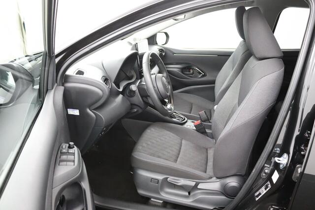 Toyota YARIS 1.5 Hybrid 115 Dynamic | Comfort Pakket | Direct Leverbaar | Origineel NL |