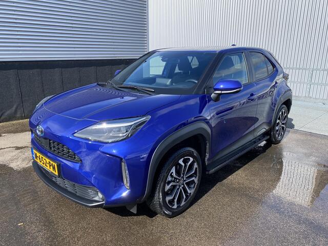 Toyota YARIS Cross 1.5 Hybrid First Edition Trekhaak, NL-auto, 1e eign. boekjes compleet, navigatie, Apple CarPlay/Android Auto, achteruitrij camera, keyless, nette auto!