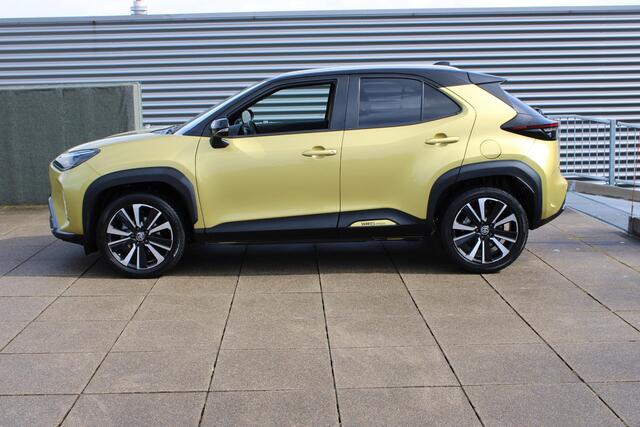 Toyota YARIS Cross 1.5 Hybrid Launch Edition Navigatie / Camera / Stoelverwarming