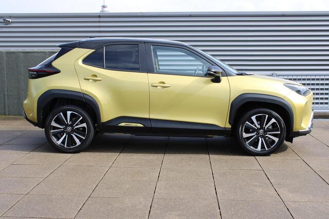 Toyota YARIS Cross 1.5 Hybrid Launch Edition Navigatie / Camera / Stoelverwarming