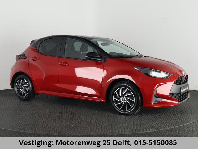 Toyota YARIS 1.5 Hybrid Bi-Tone GARANTIE TOT 12-2032! . NAVIGATIE . ACHTERUITRIJ CAMERA . ADAPTIEVE CRUISE CONTROL .
