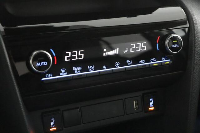 Toyota YARIS Cross 1.5 Hybrid Executive | Apple Carplay/Android Auto | 360Camera | Stoel/Stuurverwarming | Parkeersensoren |