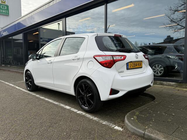 Toyota YARIS 1.0 VVT-i Active