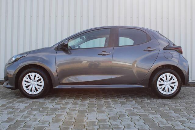 Toyota YARIS 1.5 VVT-i Active | Incl. 12 maanden garantie | Adaptieve cruise control | Airco | Apple carplay/Android auto | DAB radio | Lane assist | Parkeercamera | 100% dealer onderhouden |
