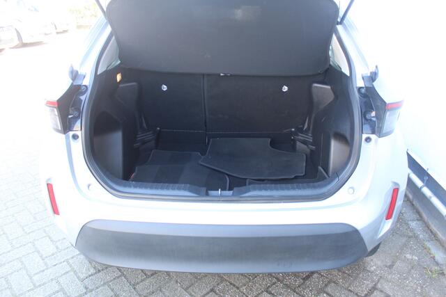 Toyota YARIS Cross 1.5 Hybrid Apple Carplay/ Android auto l Keyless l Automaat l Cruise control l