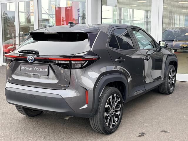 Toyota YARIS Cross 1.5 Hybrid Dynamic Parkeersensoren voor+achter | Dodehoekdetectie | Stoelverwarming