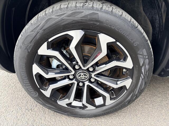 Toyota YARIS Cross 1.5 Hybrid Dynamic Parkeersensoren voor+achter | Dodehoekdetectie | Stoelverwarming