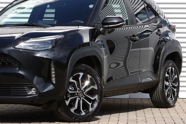 Toyota YARIS Cross 1.5 Hybrid 115 Dynamic 2.411 Km !