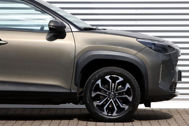 Toyota YARIS Cross 1.5 Hybrid Dynamic Carplay / Navi