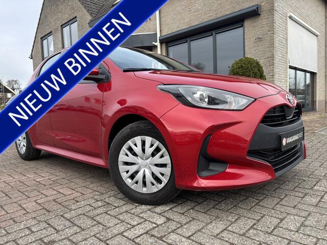 Toyota YARIS 5DRS 1.5 VVT-i Active Trekhaak / Camera / Carplay