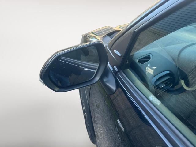 Toyota YARIS Cross 1.5 Hybrid 115 First Edition | CAMERA | CARPLAY | STOEL - STUUR - VOORRUITVERWARMING |