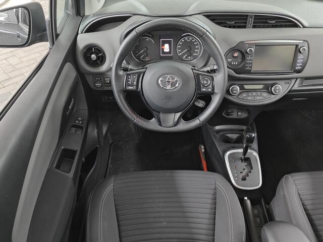 Toyota YARIS 1.5 Hybrid Dynamic 1e-Eig. & Keurig-Onderh. BOVAG-Garantie. NL-Auto.