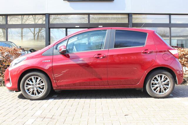Toyota YARIS 1.5 Hybrid Dynamic | Rijklaar | ''Trekhaak'' | Apple/Android | Camera | Keyless | Clima | Cruise
