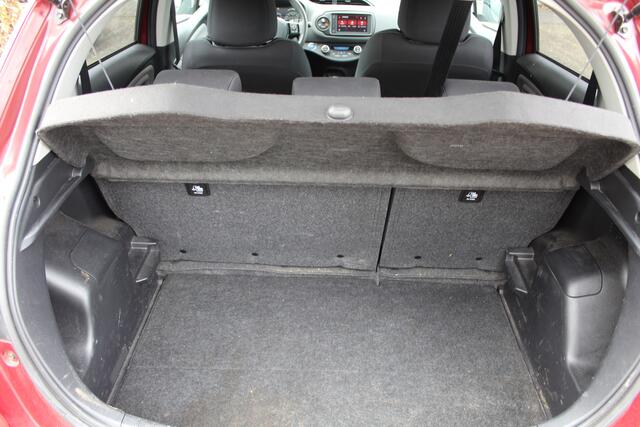 Toyota YARIS 1.5 Hybrid Dynamic | Rijklaar | ''Trekhaak'' | Apple/Android | Camera | Keyless | Clima | Cruise