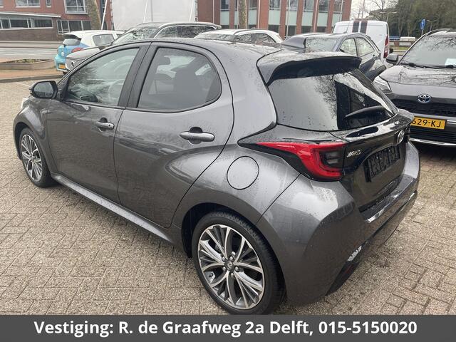 Toyota YARIS 1.5 Hybrid 130 Executive | JBL Audio | Head up Display | Stuur-/Stoelverwarming | Navigatie | Parkeersensoren voor & Achter
