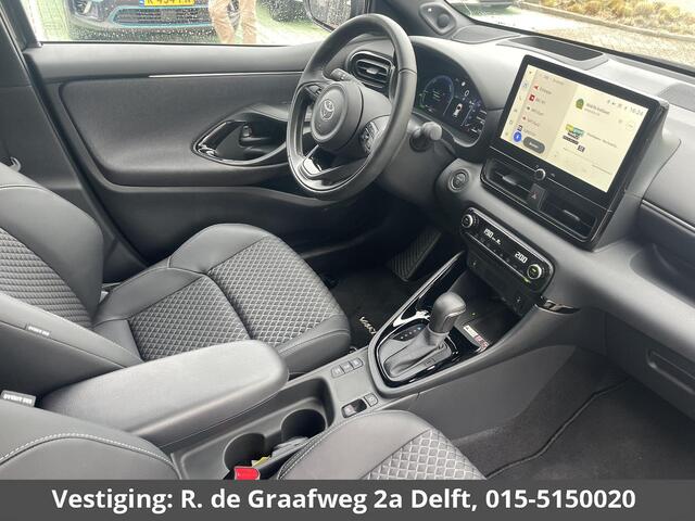 Toyota YARIS 1.5 Hybrid 130 Executive | JBL Audio | Head up Display | Stuur-/Stoelverwarming | Navigatie | Parkeersensoren voor & Achter