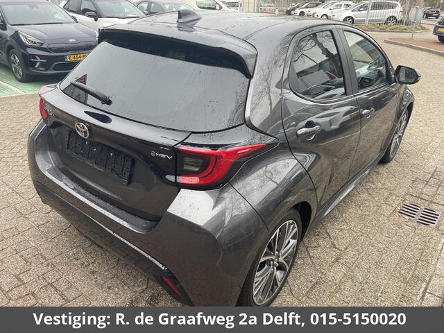Toyota YARIS 1.5 Hybrid 130 Executive | JBL Audio | Head up Display | Stuur-/Stoelverwarming | Navigatie | Parkeersensoren voor & Achter