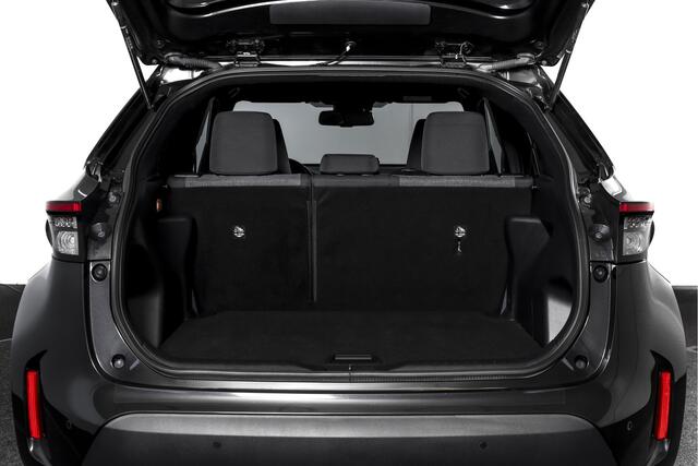 Toyota YARIS Cross 1.5 Hybrid First Edition | Adapt. Cruise | Stoelverw. | PDC | Camera | App. Connect | ECC | Trekhaak | LM 17" |