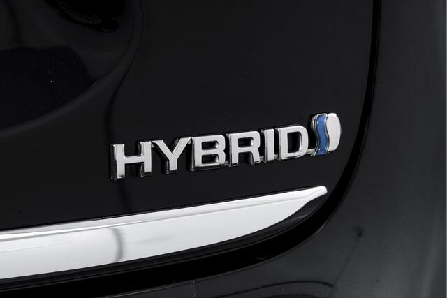 Toyota YARIS Cross 1.5 Hybrid First Edition | Adapt. Cruise | Stoelverw. | PDC | Camera | App. Connect | ECC | Trekhaak | LM 17" |