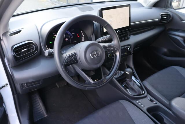 Toyota YARIS 1.5 Hybrid 115 First Edition Camera, Climate control, Automaat, Cruise control