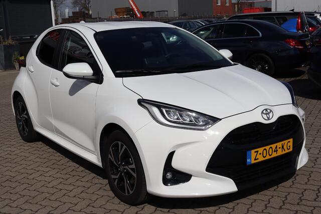 Toyota YARIS 1.5 Hybrid 115 First Edition Camera, Climate control, Automaat, Cruise control