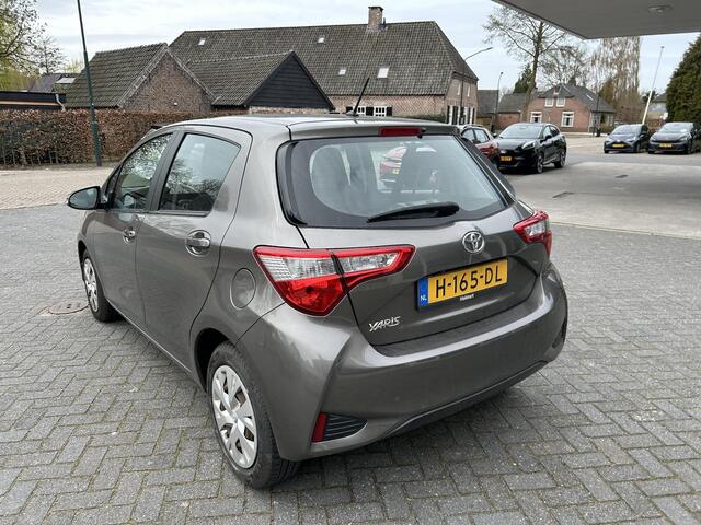 Toyota YARIS 1.5 VVT-i Active