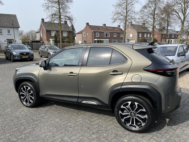 Toyota YARIS Cross 1.5 Hybrid Dynamic | Ad. Cruise | Navi | Camera | Winter-pakket