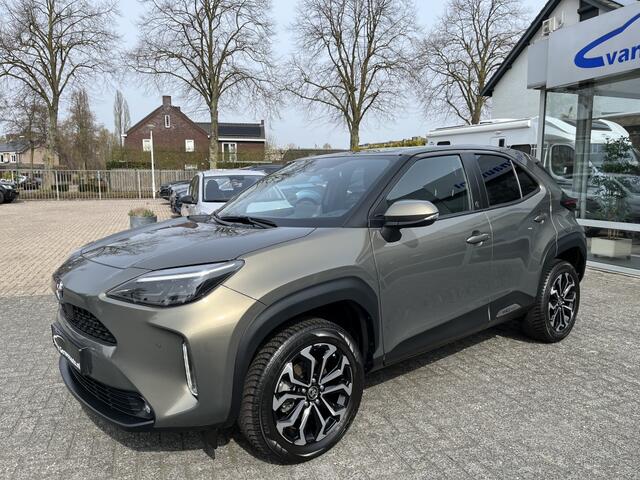 Toyota YARIS Cross 1.5 Hybrid Dynamic | Ad. Cruise | Navi | Camera | Winter-pakket