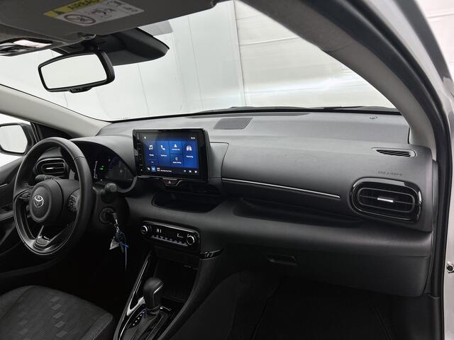 Toyota YARIS 1.5 Hybrid 115 First Edition